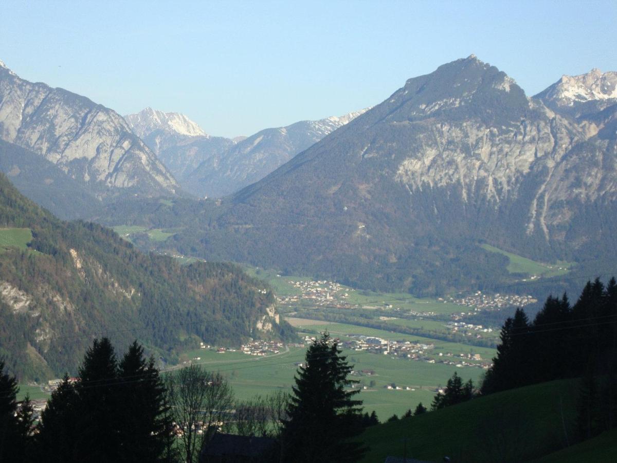 Appartementhaus Eberharter Hart im Zillertal Pokoj fotografie